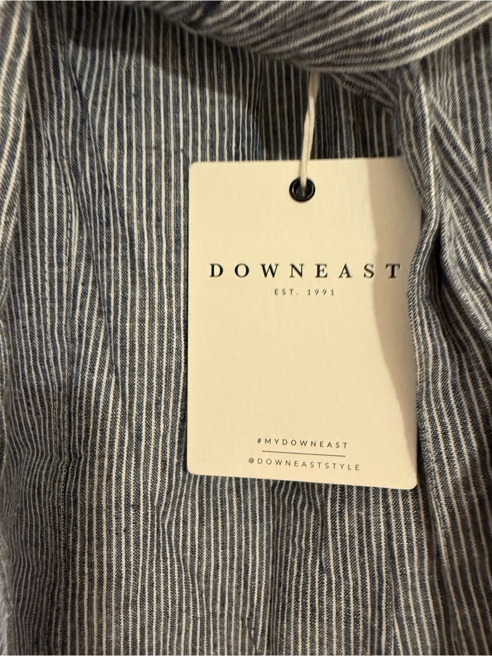 New DownEast Wide-Leg Pinstripe Cropped Pants in Blue and White L - Picture 3 of 4